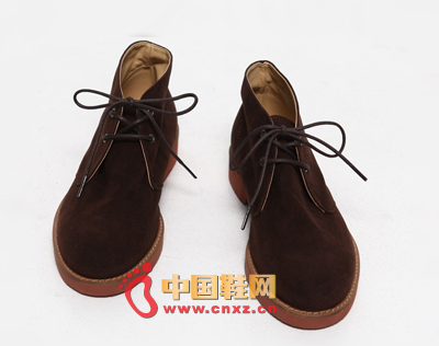 Simple suede casual shoes, artificial suede material, texture is also good, very comfortable. Simple design