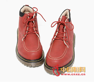 Simple and elegant shoes, leather color feels elegant, easy to take. Highlight high-end taste