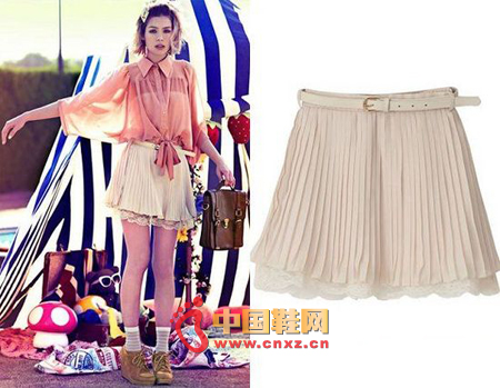 Beige lace pleated skirt