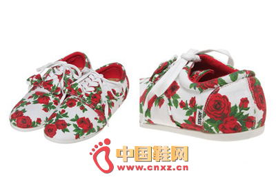 Rose canvas shoes