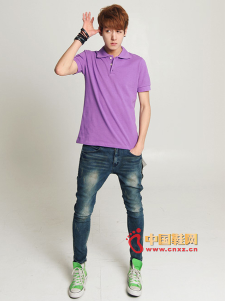 Simple and natural POLO shirt, gorgeous purple with jeans, decent and very simple