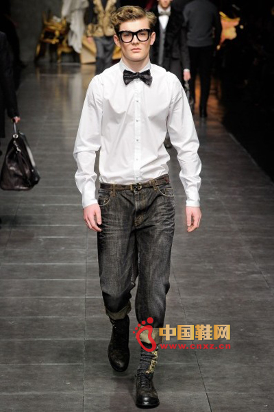 Classic Bow Tie: Dolce&Gabbana Show Autumn/Winter 2012-2013 Show