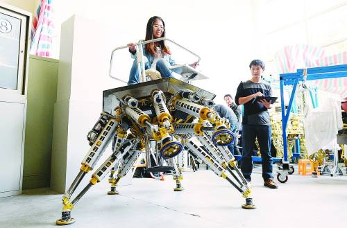 Shanghai Jiaotong University developed a "six-claw octopus" rescue robot