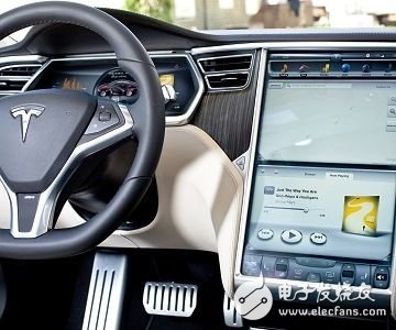 Will automotive artificial intelligence step on the PC and smartphone?