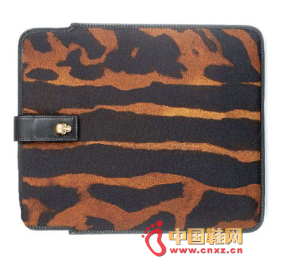 Alexander McQueen tiger pattern iPad package 2400 yuan