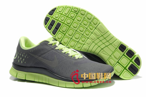 badminton shoes