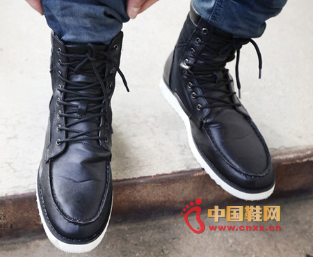 Simple and handsome leather boots, high boots design, very handsome style
