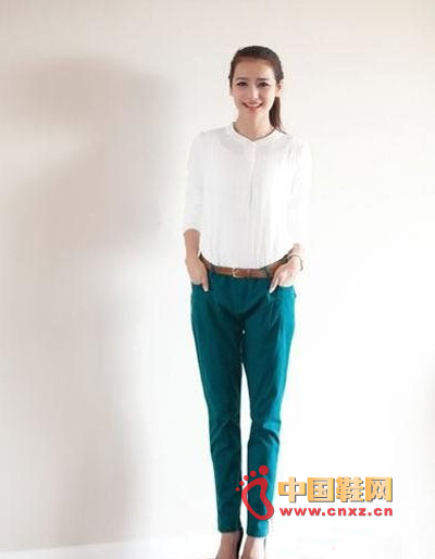 Green pants, loose feet version, simple and comfortable