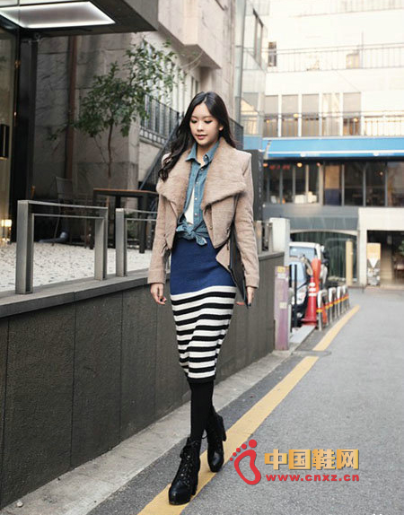 Fashion striped skirt