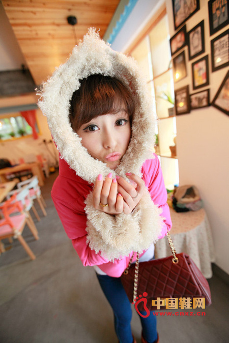 Pink wool stitching cotton coat, thick colors are always filled with sunshine throughout the winter