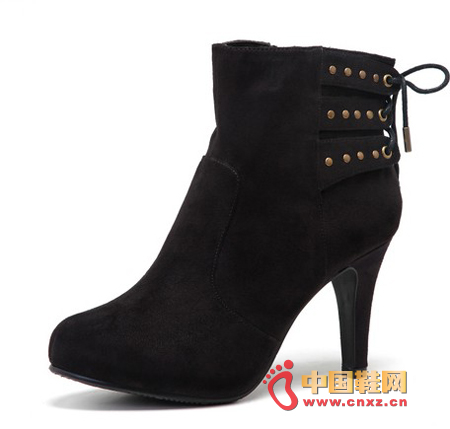 Daphne strap rivet suede low booties