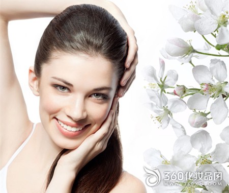 Seven whitening tips, not afraid of summer tanning