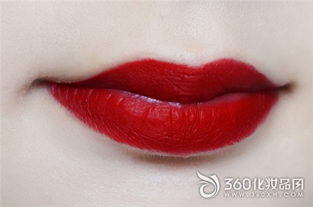 Personality Bad Girl Makeup Devil Makeup High Cold Eye Shadow MAC Soft Mist Powder 10
