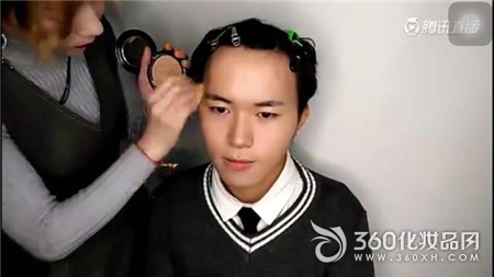 Boys make up the second, change the fairy, male biochemical makeup, male makeup, 1