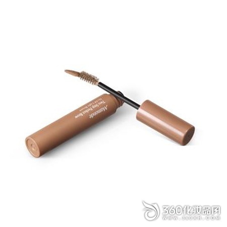 Eyebrow volume, eyebrow makeup, eyebrow pencil