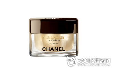 CHANEL luxury essence light cream