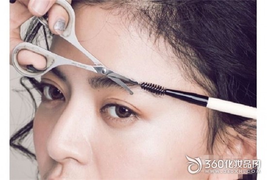 Is the eyebrow too thick and thrush? The painting of the thick eyebrow star is the most natural and beautiful! 3