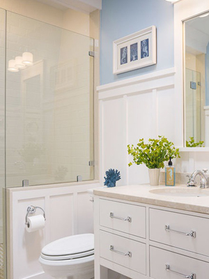 Small-sized bathroom decoration, small space utilization