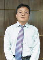 Li Yuzhong, Deputy Manager of the Project of Imaging and Electronic Control Engineering, R & D Division, Vehicle Research and Test Center