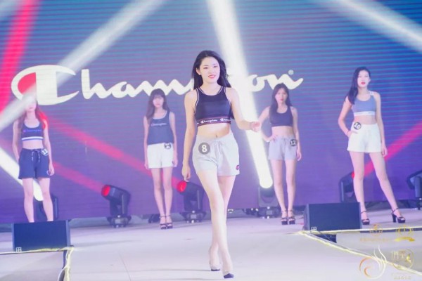 ä¸­å›½ç¾Žå®¹çš‡åŽå¤§èµ›ä¸Žchampionå¼ºå¼ºè”æ‰‹ çŽ©è½¬æ½®æµç››ä¼š