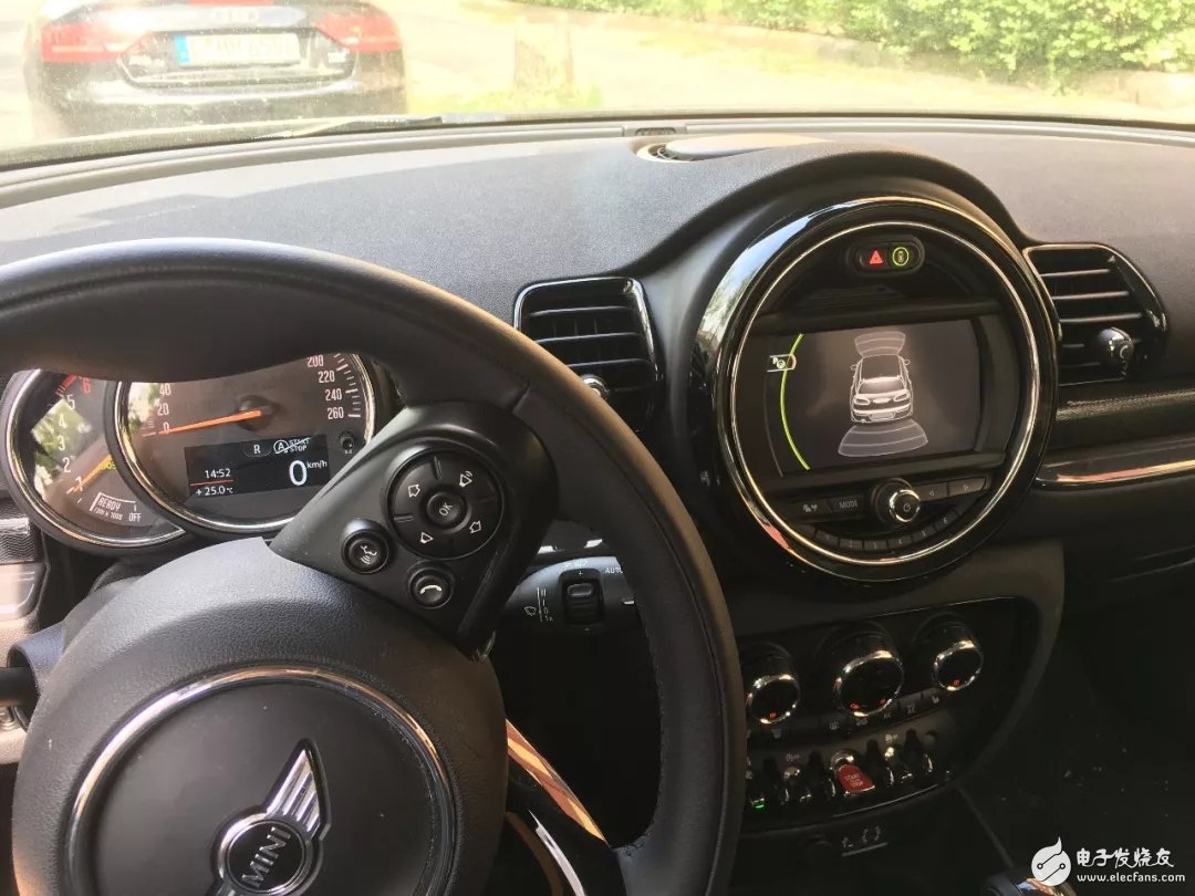 Car companiesâ€™ shared travel template: Experience BMW DriveNow in Berlin in detail