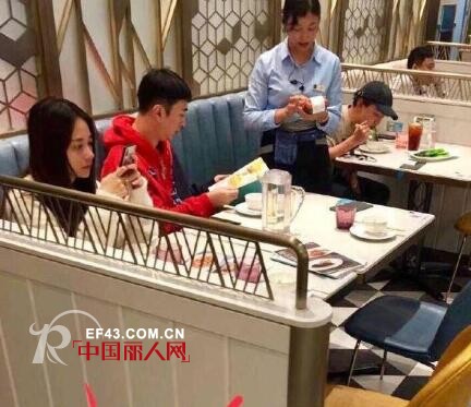 ç„¦å¯ç„¶æ˜¯çŽ‹æ€èªæ–°å¥³å‹ï¼Ÿç„¦å¯ç„¶æ˜¯è°ï¼Ÿå¥³ç”Ÿå¦‚ä½•ç©¿è¡£æ›´å¸å¼•äººæ³¨æ„