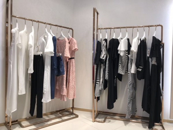 äº”æœˆæ‹›å•†çš„å¥³è£…å“ç‰Œæœ‰å“ªäº› ä¸½ç™»é›…å®žåŠ›å“ç‰Œæ›´å€¼å¾—ä½ åŠ ç›Ÿ