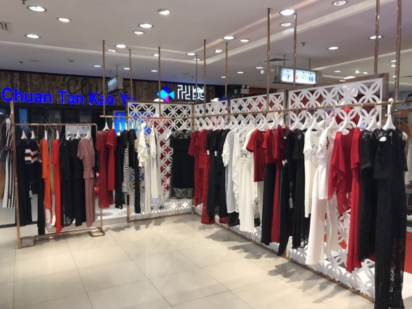 äº”æœˆæ‹›å•†çš„å¥³è£…å“ç‰Œæœ‰å“ªäº› ä¸½ç™»é›…å®žåŠ›å“ç‰Œæ›´å€¼å¾—ä½ åŠ ç›Ÿ