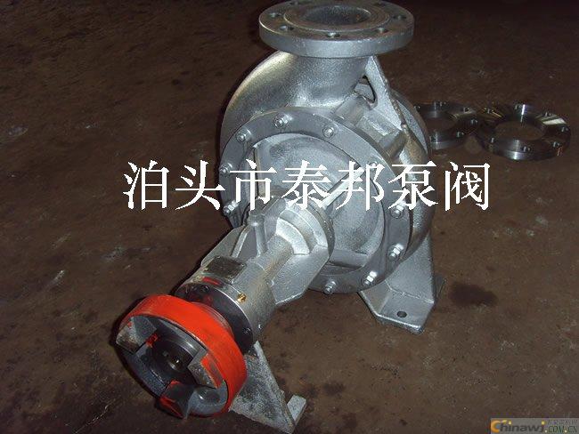 Inspection and cleaning of imported bearings of RY air-cooled centrifugal hot oil pump