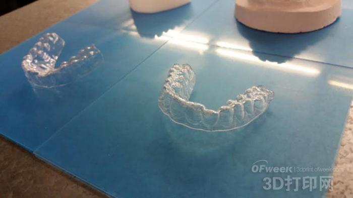 Universal 3D printing! Maker uses it at home DIY transparent braces
