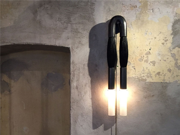 Horse Hair Lamp