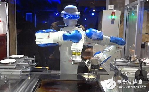 Japanese service robots can make fried rice, donuts and cocktails