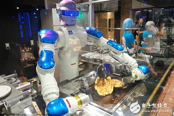 Japanese service robots can make fried rice, donuts and cocktails
