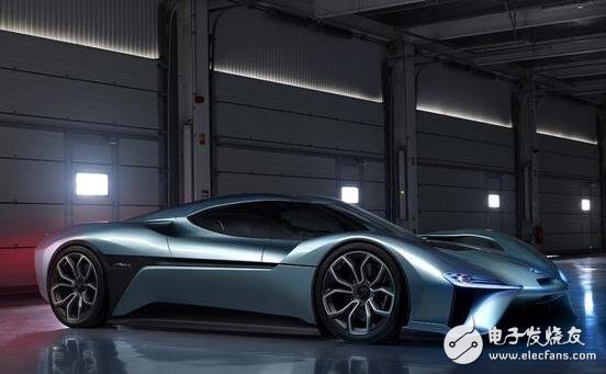 Charging for 45 minutes, 427 kilometers of long-distance running, 2.7 seconds to accelerate the break of 100, domestic pride