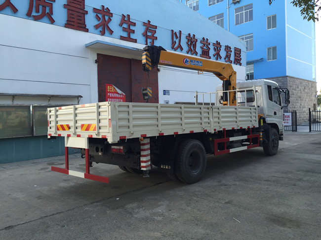 EQ5160JSQGD4D type truck crane truck