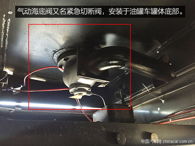 ä¸€æ±½é’å²›æ–°ç„ŠVè¿æ²¹è½¦