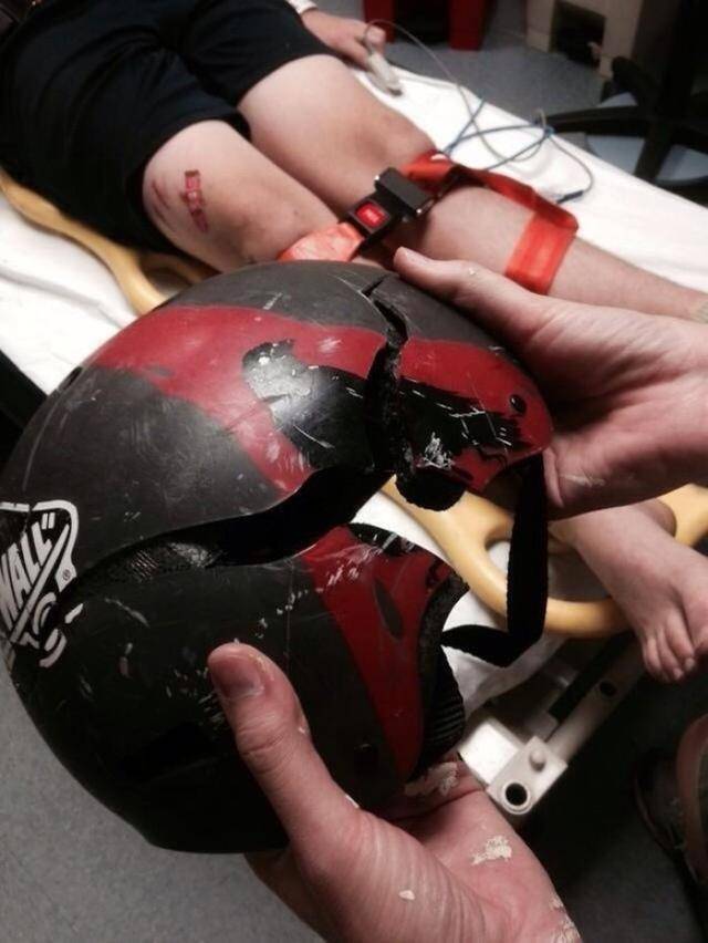 The helmet after 10 accidents tells you that you can't take off your helmet at any time!