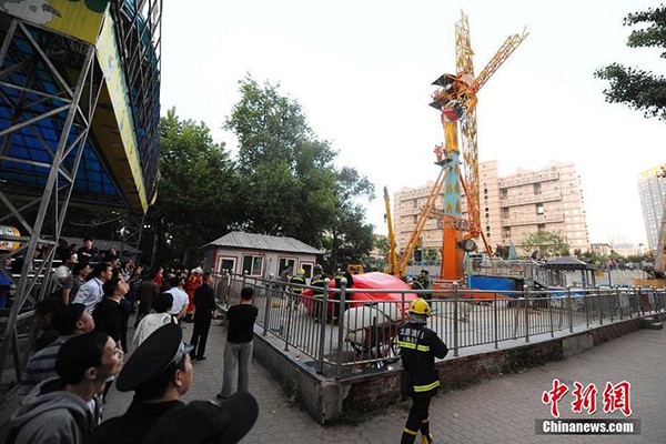 åŠ¨åŠ›æ¸¸ä¹è®¾å¤‡çš„å®‰å…¨é—®é¢˜é¢‘å‘ï¼Œå¤§åž‹æ»‘æ¢¯æ›´é€‚åˆå„¿ç«¥çŽ©è€