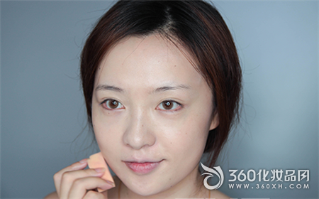 Daily makeup, office workers, daily makeup, elegant makeup, natural makeup, first step