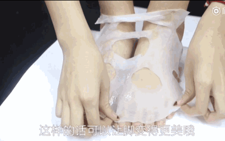 If you only use the mask to cover your face, you will waste half of its functions. 4