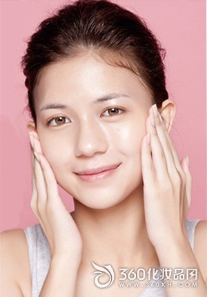 Xiaobian reveals seven kinds of face wash water, let you wash more and more white