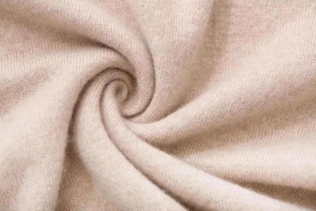 ç¾Šæ¯›ç‰¹è¾‘ | è§¦ç¢°ï¼Œè¿™ä¸ªæ¯›ç»’ç»’ç»’ç»’çš„å†¬å¤©~