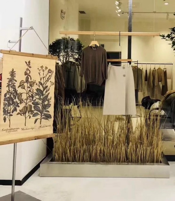 çˆ±è•Šå´Žæ——èˆ°åº—BAIZHUO å¾…ä¸Žä½ åœ¨è¿™é‡Œç›¸é‡