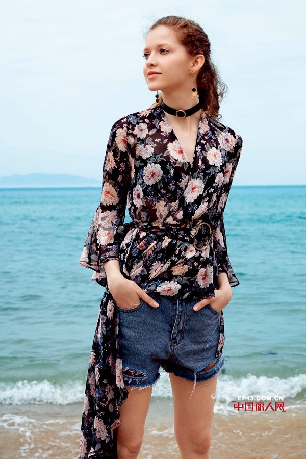 æ€Žæ ·çš„è¡£æœæ‰æ€§æ„Ÿï¼Ÿæ€§æ„Ÿç­‰äºŽæš´éœ²ï¼Ÿ
