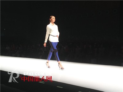 JZçŽ–å§¿è£èŽ·â€œä¼˜ç¾Žä¸–ç•Œç¬¬å…«å±Šæ—¶è£…ç§€å¤§èµ›â€å† å†›