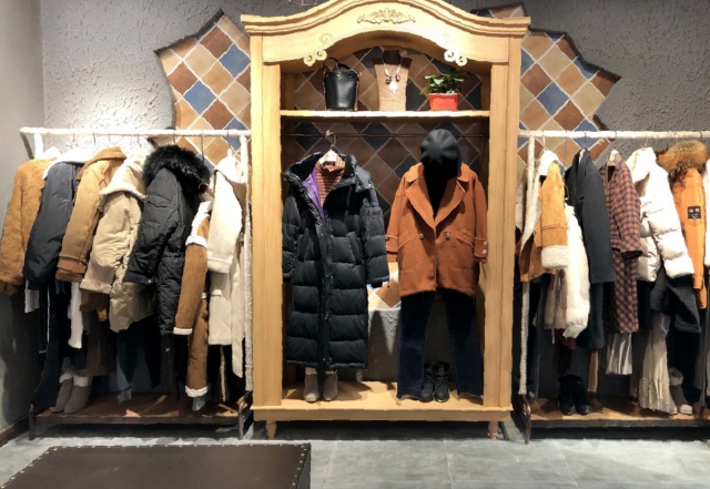 ã€å°è±¡-ä¸»é¢˜ã€‘å…‰å±±æ—¥å‡å¹¿åœºåº—ç››å¤§å¼€å¹•