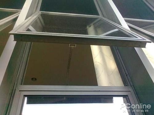 Window exhaust