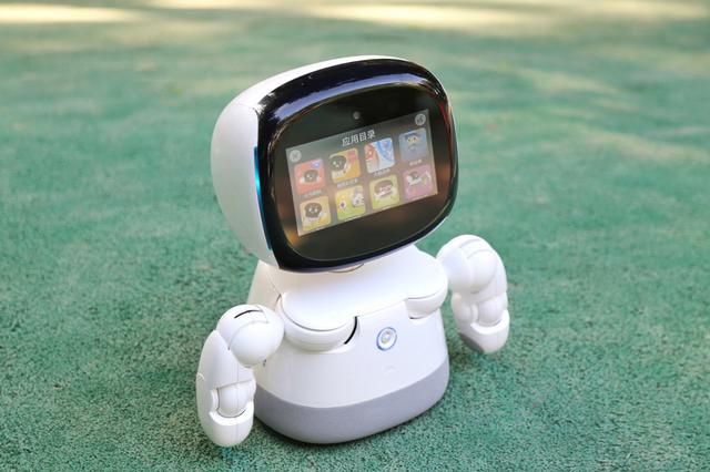 Xiaodan robot, family nanny, child's partner