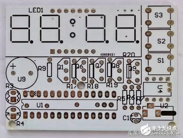 How to make an electronic clock with a single chip microcomputer