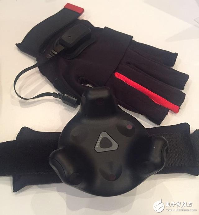CES2017 is not hot first HTC is the first to release two new Vive accessories